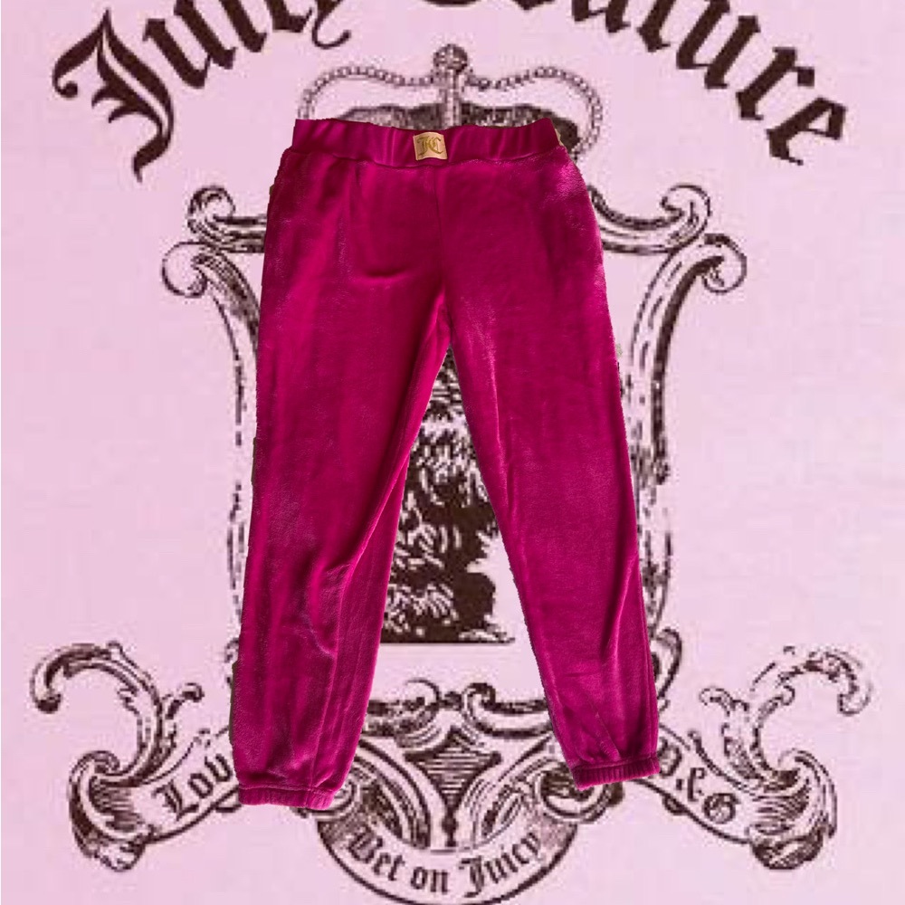 Fuzzy pink juicy couture pants 💖